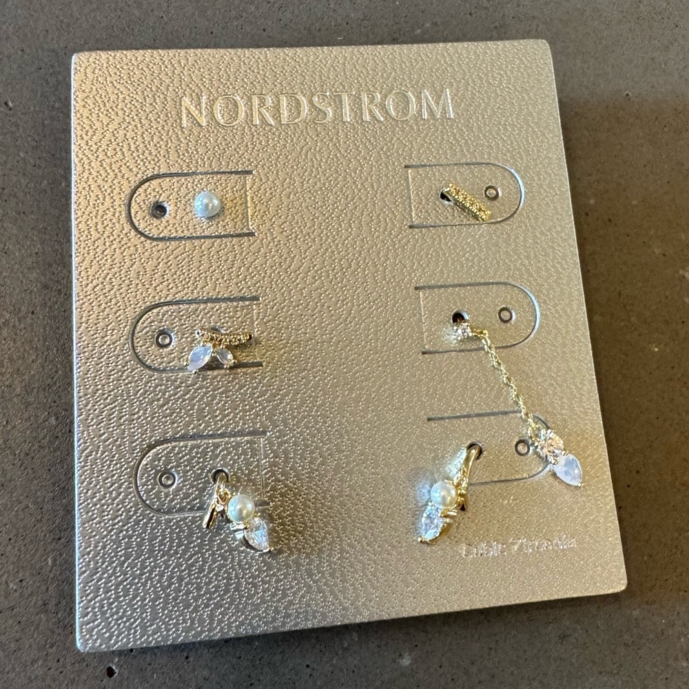 Nordstrom 6 Pack Moonstone Pearl Earing Party Color Clear White Gold Dragonfly